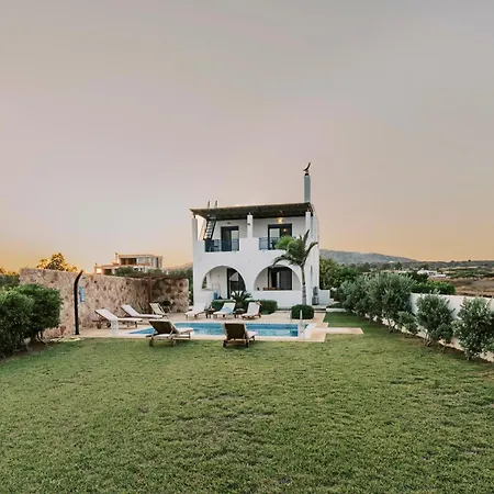Deep Blue Villa *